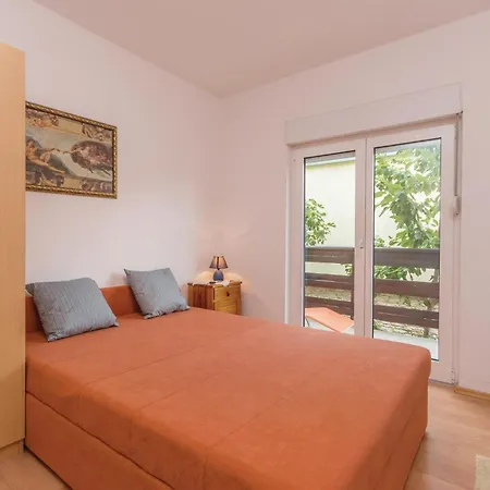 Apartamento 11 Donji Karin